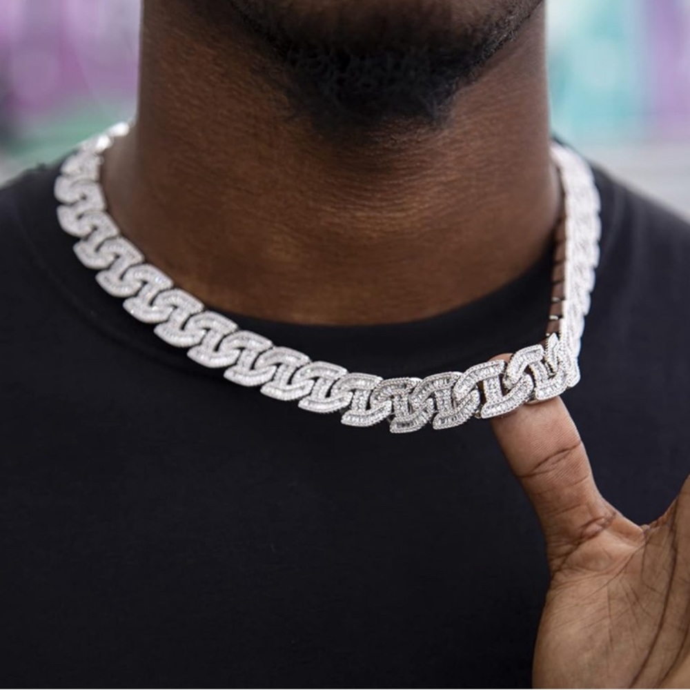 The GLD Shop 15MM Baguette Chain Link Necklace, 16"- 10k Gold plated